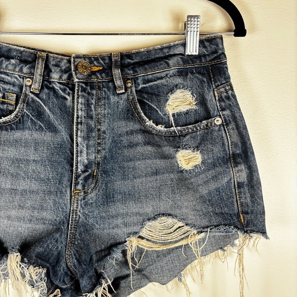 Festival Jean Shorts - Picture 3 of 5